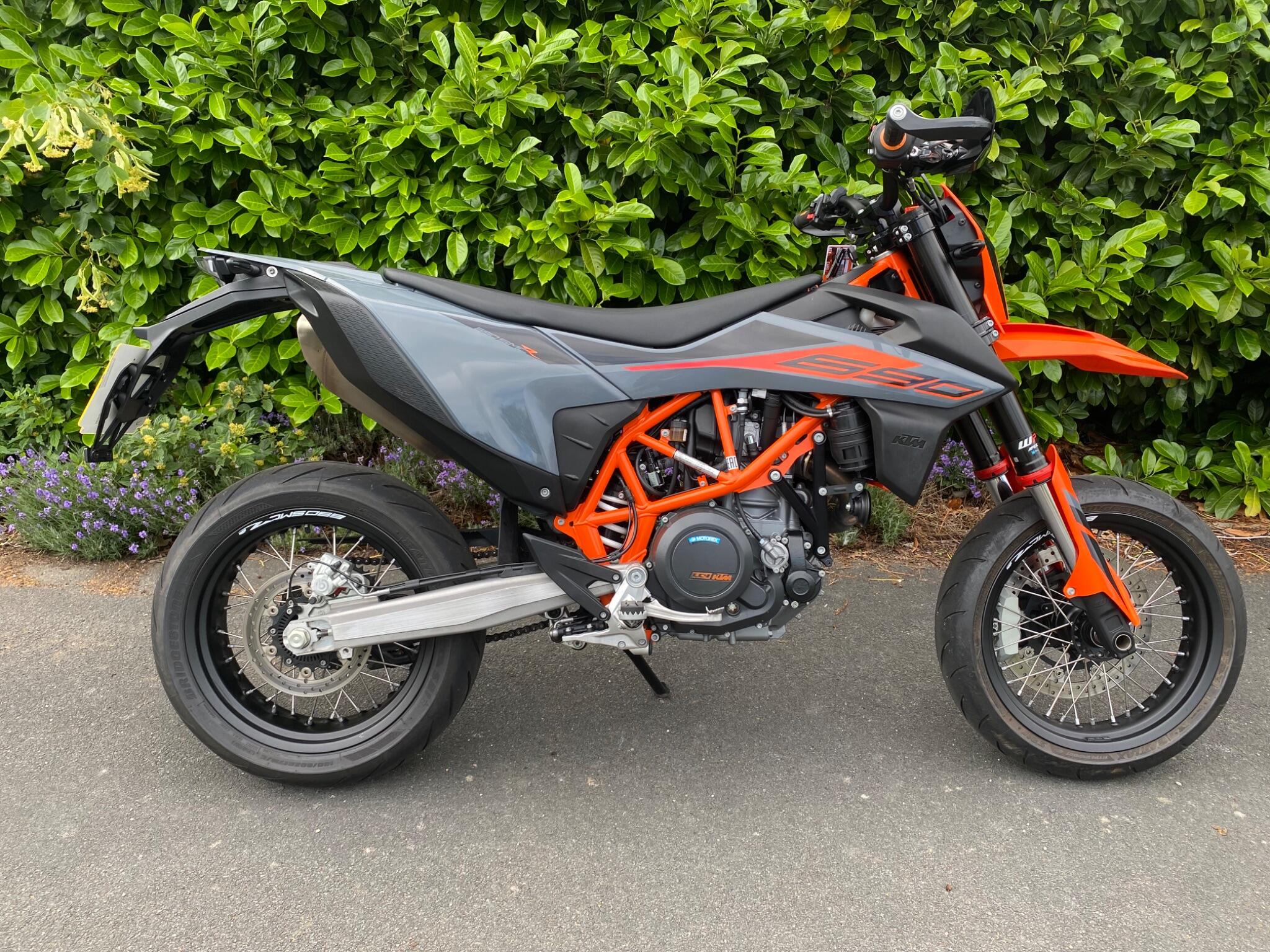 SOLD 2022 22 Reg KTM 690 SMC R
